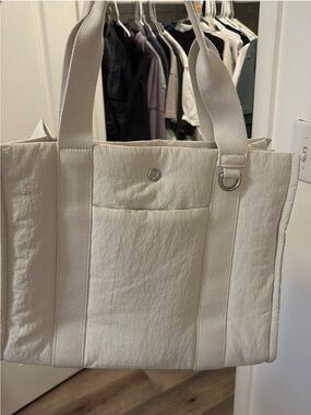 lululemon athletica | Bags | Lululemon Everywhere Belt Bag Brier Rose |  Poshmark